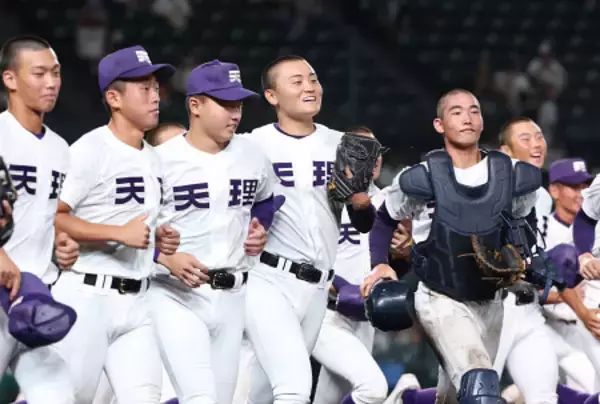天理は３回戦へ　高校野球
