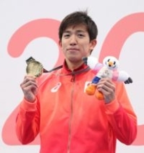 金メダルを獲得した茨　デフリンピック