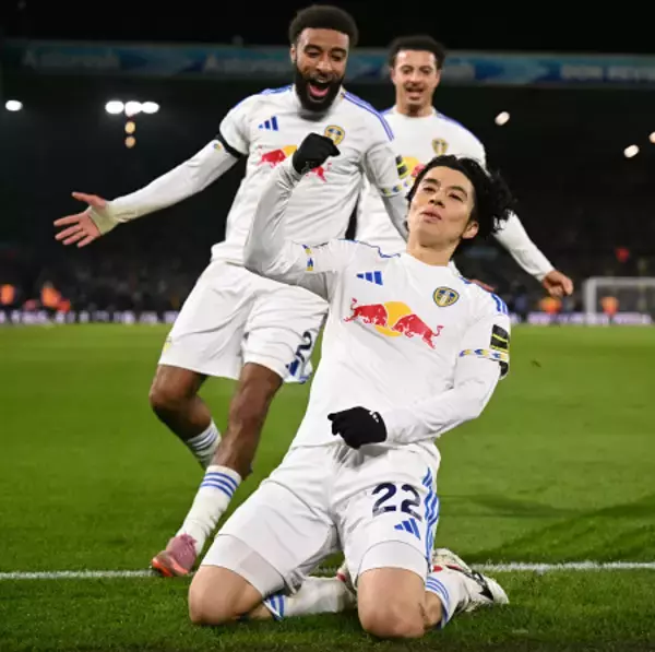 喜ぶ田中　欧州サッカー