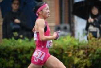 力走する久保　全国高校駅伝