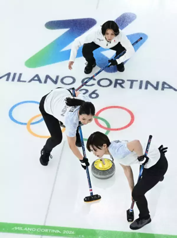 スイープする近江谷、小野寺　五輪