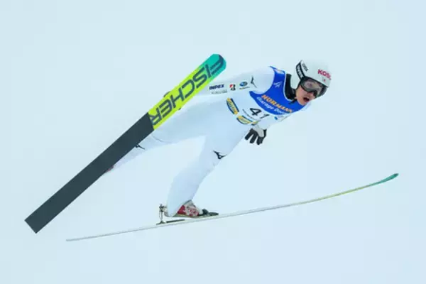 苦労人、つかんだ初勝利＝仕事と両立の内藤―Ｗ杯ジャンプ