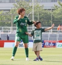 元なでしこの岩清水　サッカー