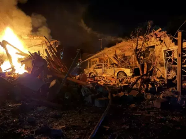 ロシアが北朝鮮製ミサイル使用、少なくとも１０人死亡 ウクライナ