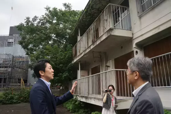 危機管理宿舎の予定地視察