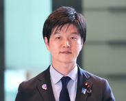 加工や輸出用のコメ増産を＝２５万トン不足―鈴木農水相