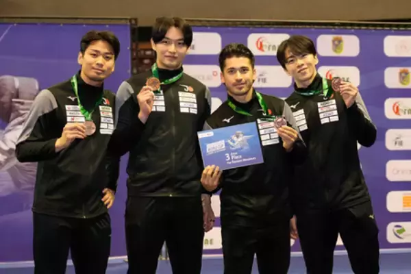 サーブル日本男子が３位＝フェンシングＷ杯