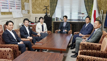中立公、補正組み替え動議を検討
