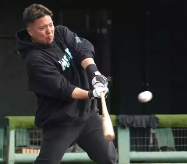 山川「５度目の本塁打王を」＝プロ野球・ソフトバンク