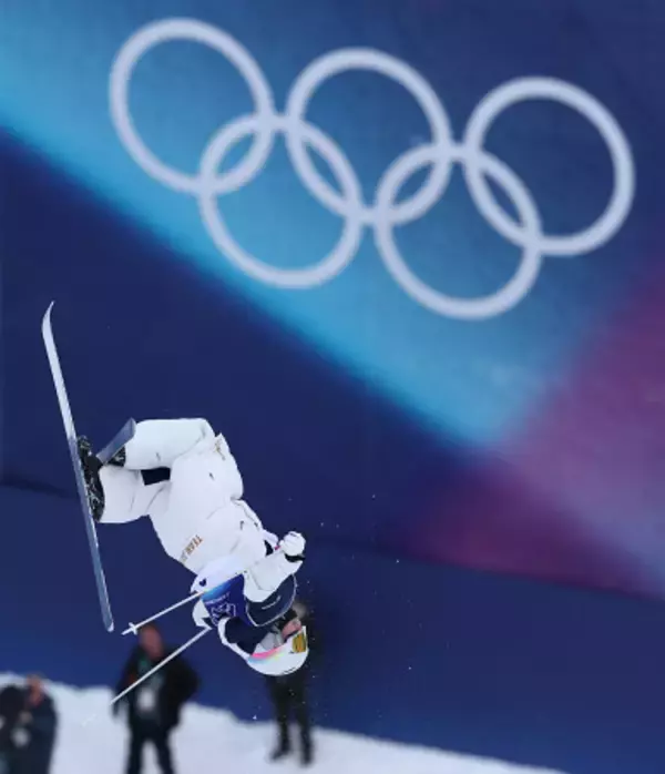 冨高のエア　五輪