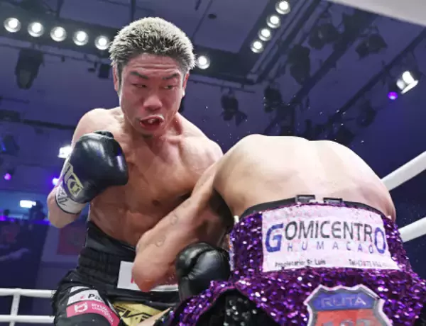 攻める谷口　ボクシング世界戦