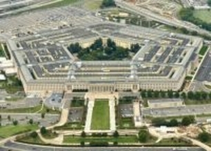 米国防総省、軍再編検討か