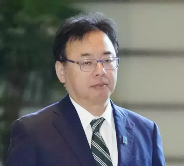 ダイバー死亡「哀悼の意」＝長生炭鉱、１月に現地確認―上野厚労相