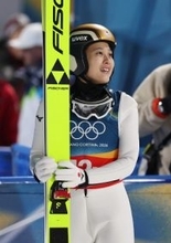 ２回目の飛躍を終えた丸山　五輪