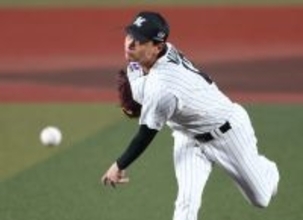 力投する毛利　プロ野球