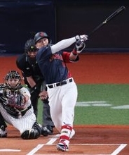 鈴木の先制ソロ　野球