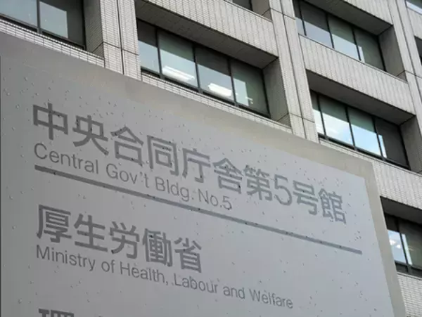 最低賃金上げ、結論持ち越し＝労働側「７５円」、経営側と隔たり―厚労省審議会