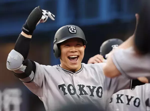 佐々木、初の満塁弾を逆方向へ＝３年目でパワーに成長の跡―プロ野球・巨人