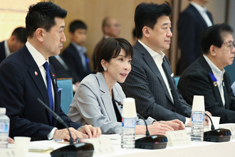 政府、熱中症・防寒対策充実を