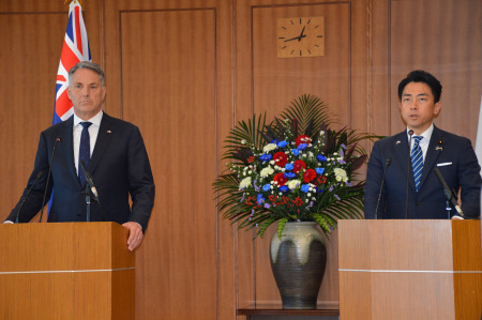 対中国、安保協力を深化