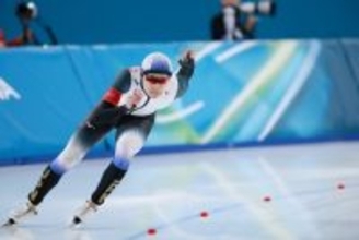 滑走する山田　五輪