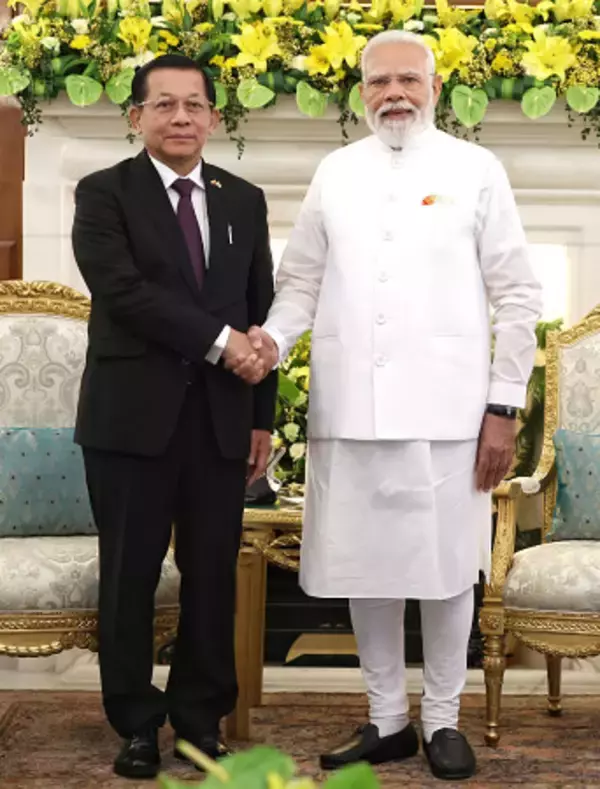 ミャンマー大統領、印首相と会談