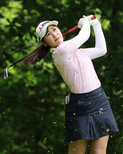 吉沢のティーショット　女子ゴルフ