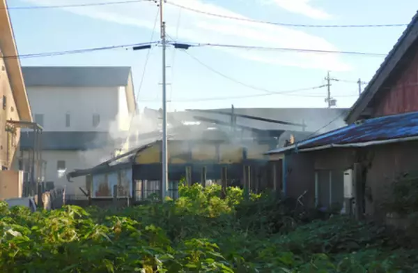 住宅火災、４遺体見つかる＝子ども４人と連絡取れず―津