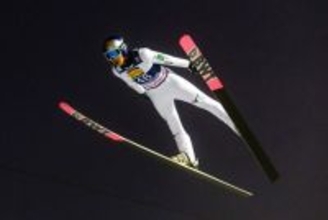 巻き返した小林陵＝Ｗ杯ジャンプ男子