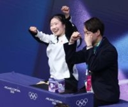 喜ぶ中井　五輪