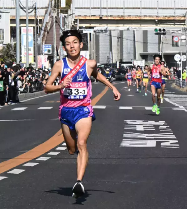 力走する岡山の黒田朝