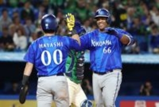 ２ランを放ったビシエド　プロ野球