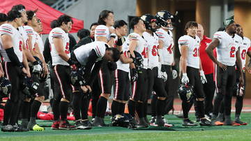 準決勝敗退の富士通　アメフトＸリーグ