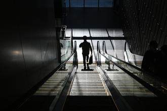 昨年１１月の実質賃金２．８％減＝１１カ月連続マイナス