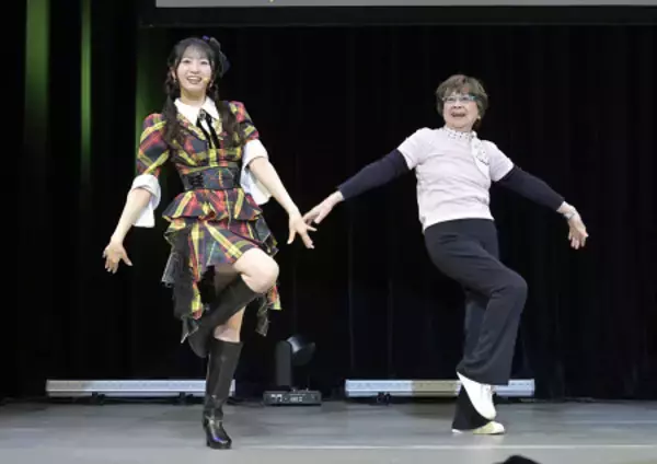 ＡＫＢ４８と「ヘビーローテーション」