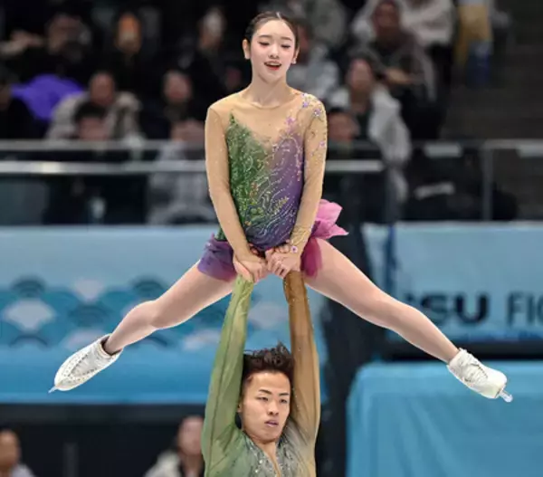 成長示した長岡と森口＝コーチ変更で躍進―四大陸フィギュア