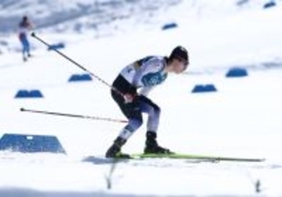 力走する山崎　五輪