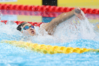 小島夢貴が２００背で優勝