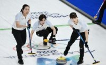 ストーンを投じた小野寺　五輪