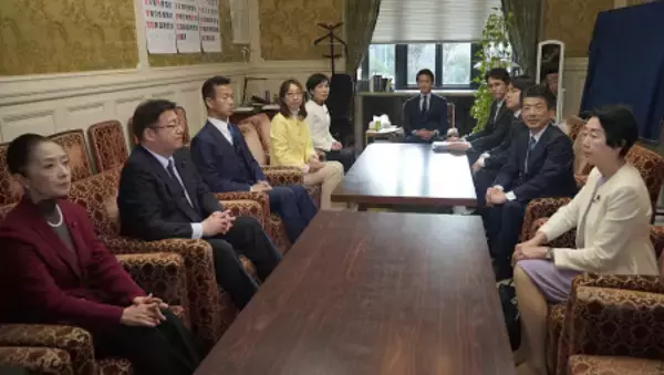 中道に「期待」１８．９％