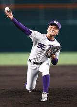 長尾、１３奪三振で完投＝高校野球・天理７―２福山