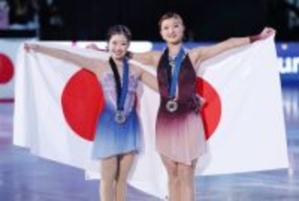 笑顔の中井と坂本　フィギュア