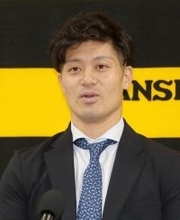 坂本、現状維持の１億円　プロ野球