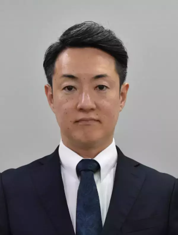 吉村氏、横山氏が再選