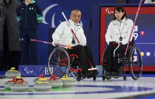 車いすカーリング、１勝２敗