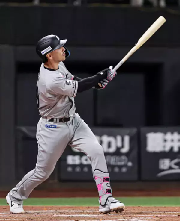 プロ野球・日本ハム２―４ロッテ