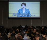 高市首相「決断へ議論進める」