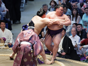 大の里、連敗せず＝大相撲名古屋場所