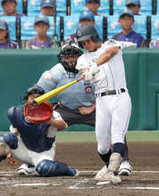 岡山学芸館が２回戦へ　高校野球