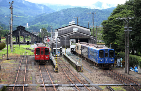 くま川鉄道、全線再開＝熊本豪雨で被害、６年ぶり